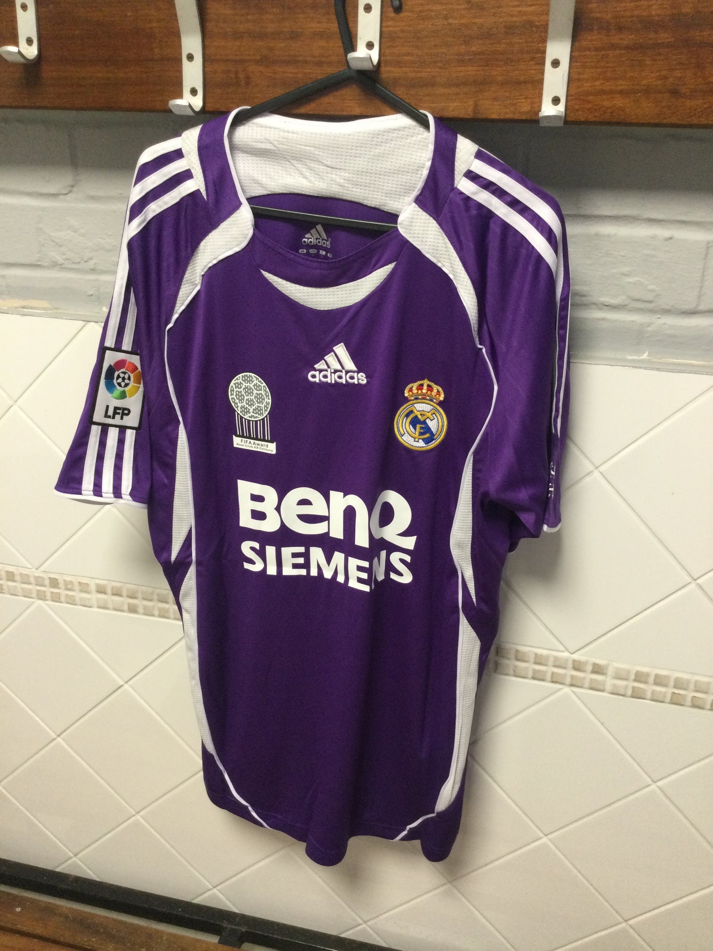 Real Madrid 2006/07 3rd Shirt