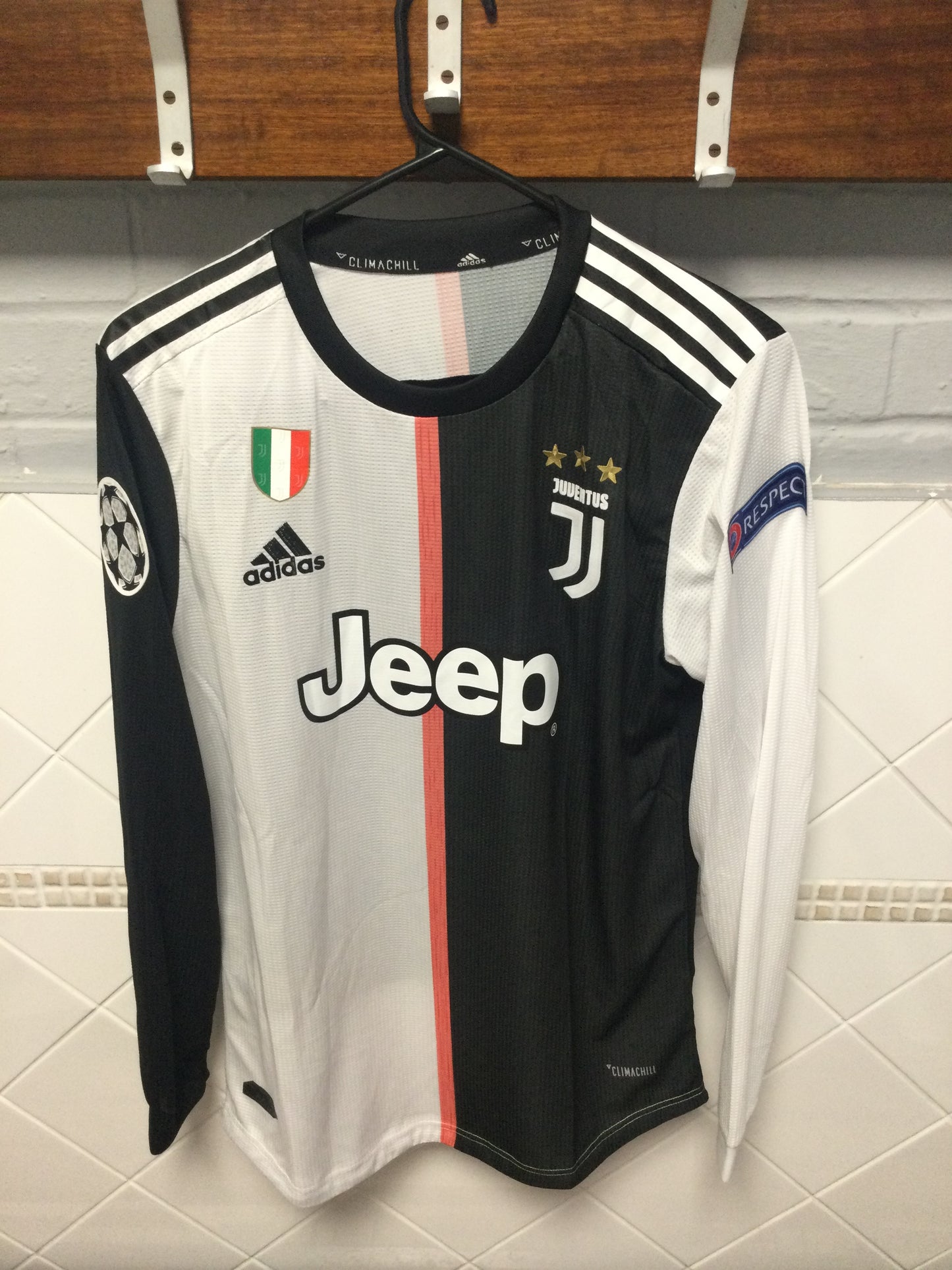 Juventus Home Shirt 2019/20 Player Version Long Sleeve