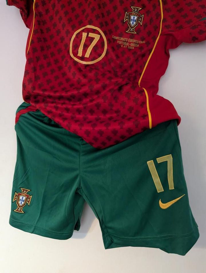 Portugal Home Shirt 2004 C.Ronaldo 17 KIDS KIT