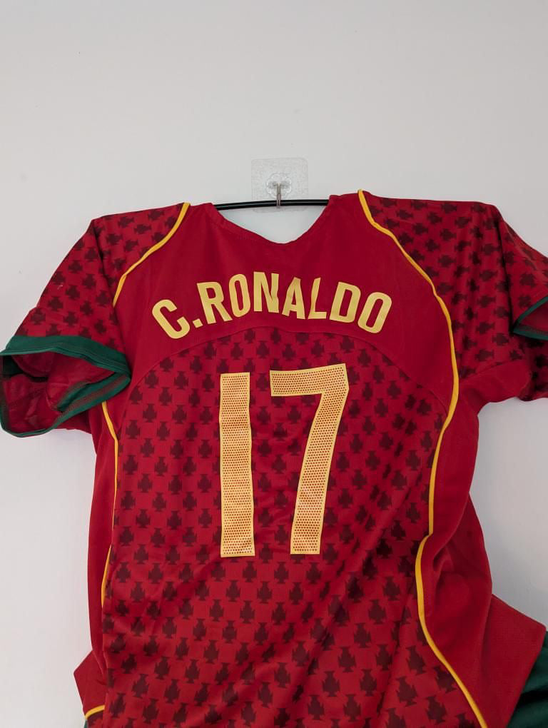 Portugal Home Shirt 2004 C.Ronaldo 17 KIDS KIT