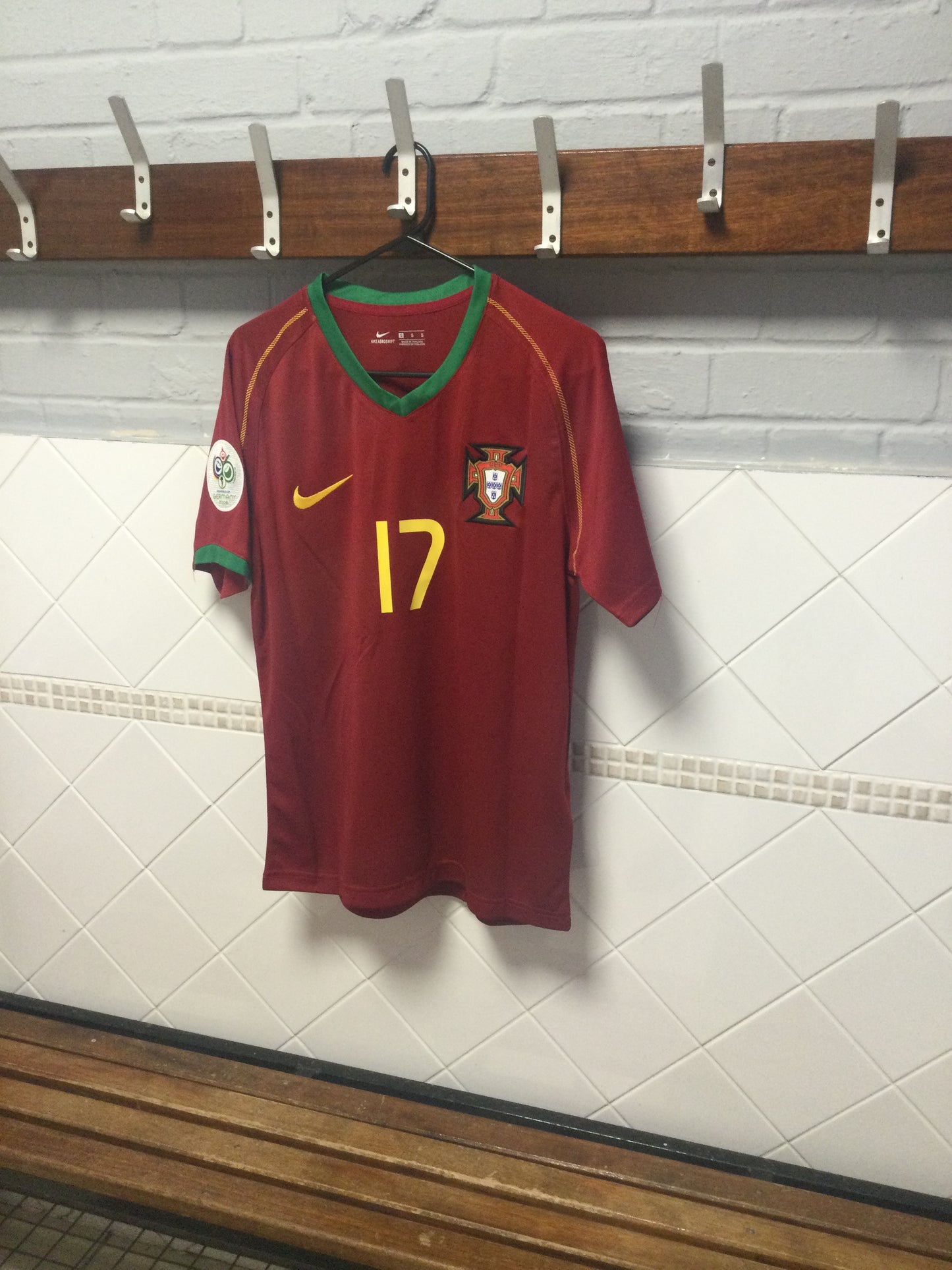 Portugal Home Shirt 2006 C.RONALDO 17