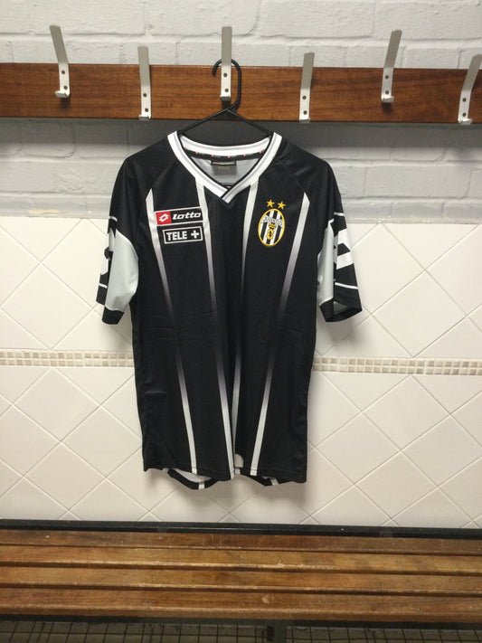 Juventus 2000/01 Training Shirt